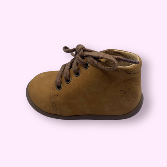 Pom d’Api - 1e schoentje camel