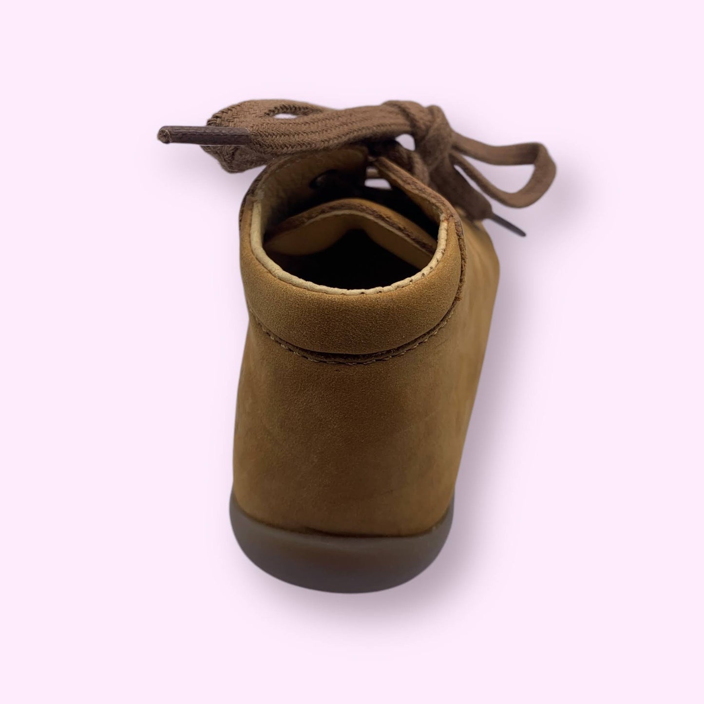 Pom d’Api - 1e schoentje camel