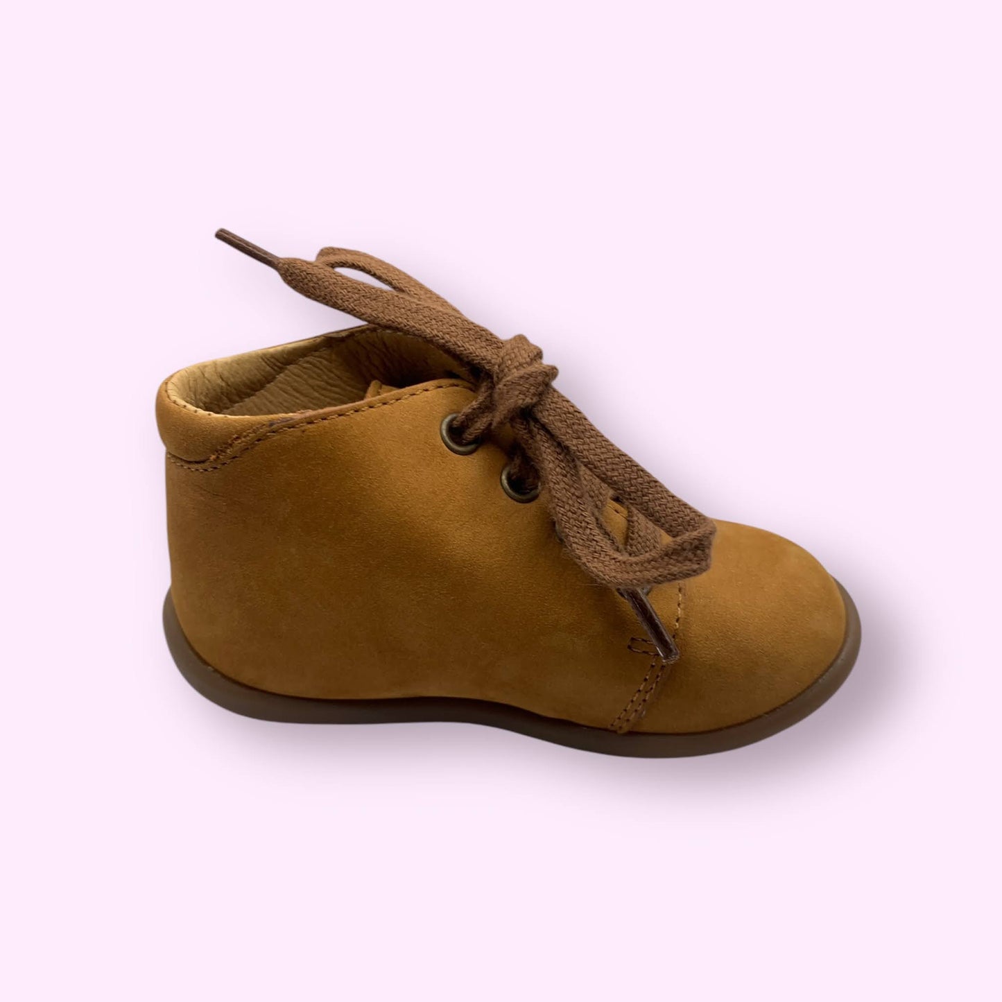 Pom d’Api - 1e schoentje camel