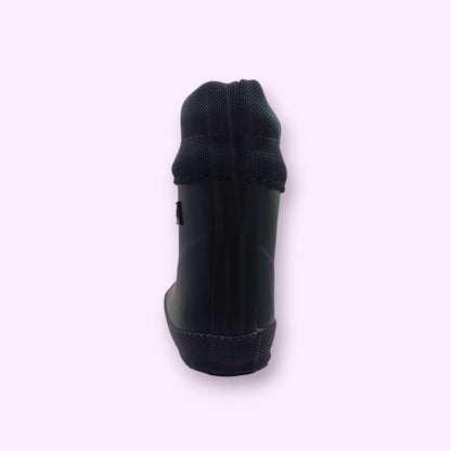 Donkerblauwe Bisgaard rubberen regenlaarzen voor kinderen van LOU kinderschoenen met textielsluiting aan de bovenzijde.