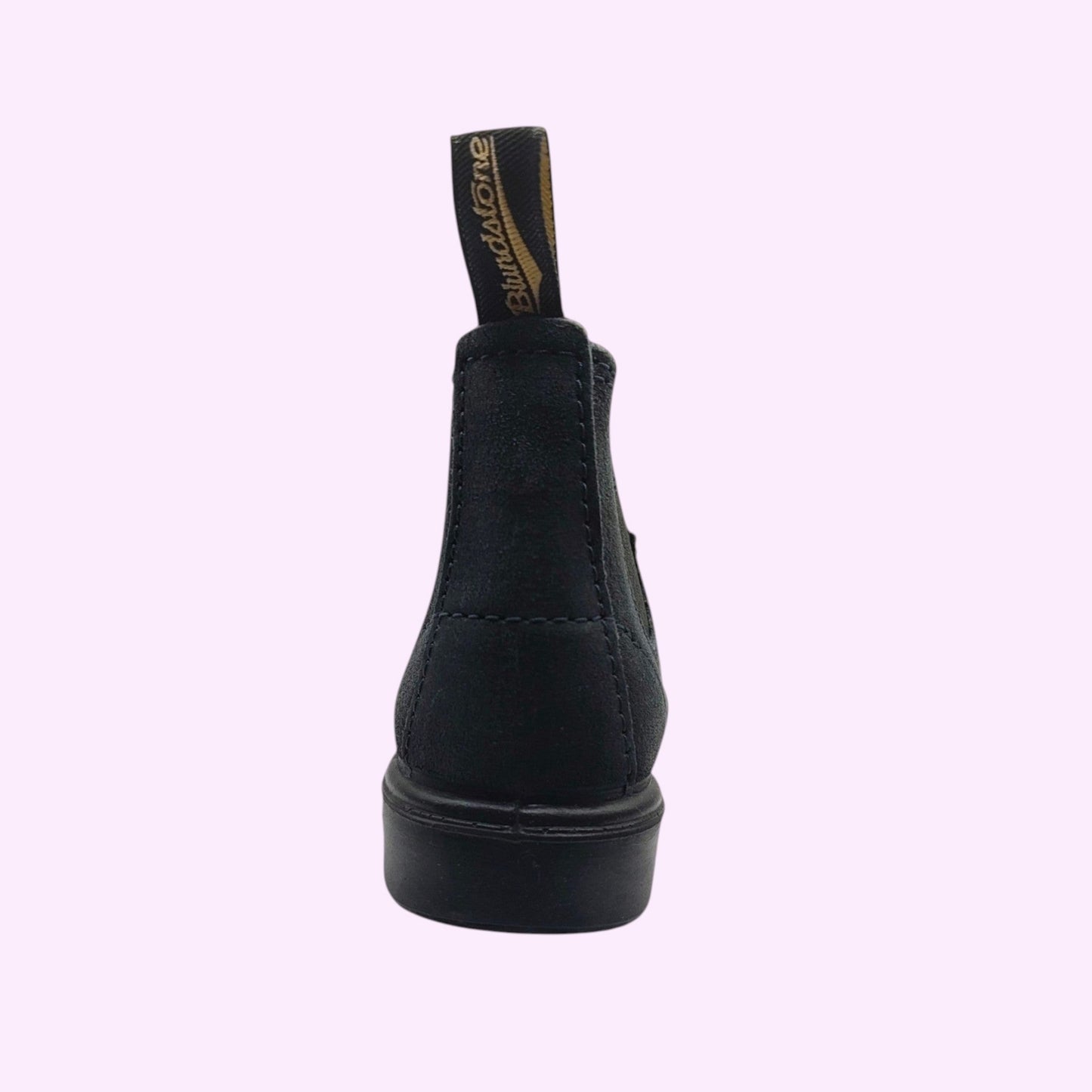 Achterkant van donkerblauwe suède Blundstone chelsea boots voor kinderen met treklus, verkrijgbaar bij LOU kinderschoenen
