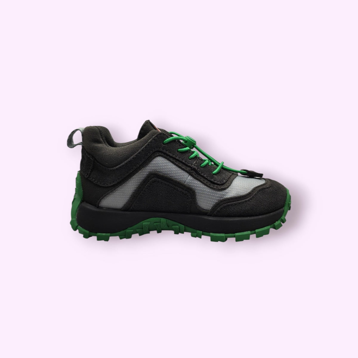 LOU kinderschoenen Camper sportieve lage sneakers in zwart en groen met robuuste zool en vetersysteem