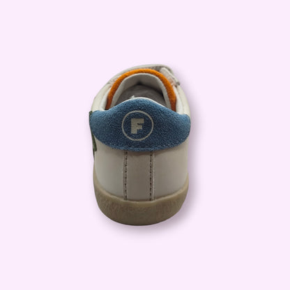 Naturino - sneaker met ster en velcro wit